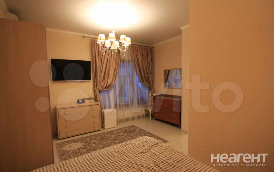 Продается 3-х комнатная квартира, 75 м²