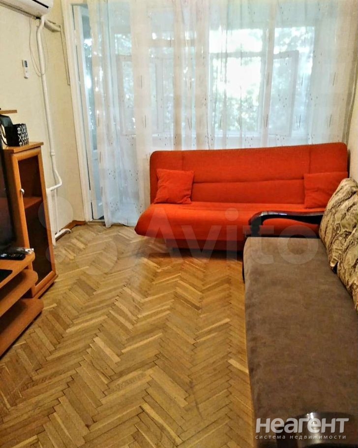 Сдается 2-х комнатная квартира, 55 м²