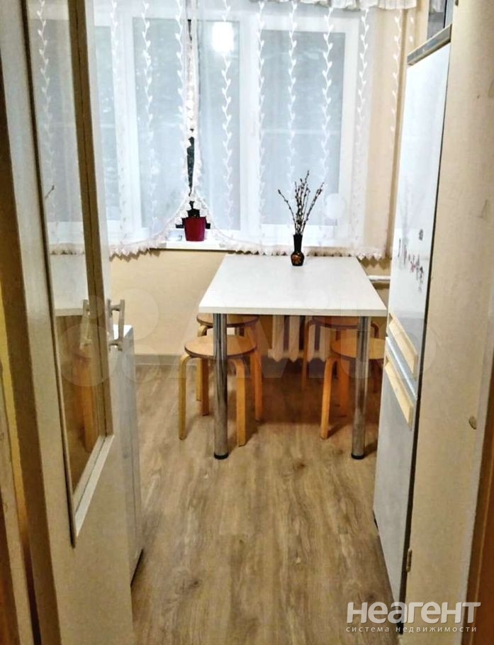 Сдается 2-х комнатная квартира, 55 м²