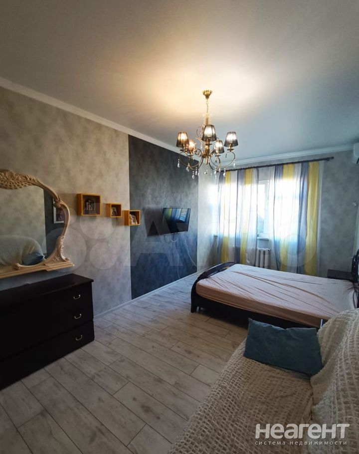 Сдается 2-х комнатная квартира, 65 м²