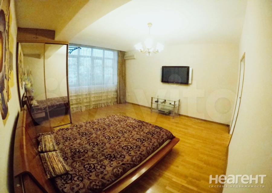 Сдается 2-х комнатная квартира, 42 м²