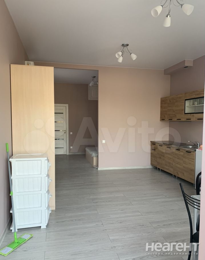 Сдается 1-комнатная квартира, 36 м²