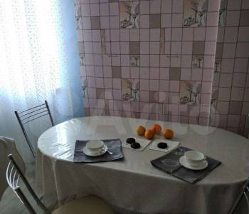 Продается 1-комнатная квартира, 40,4 м²