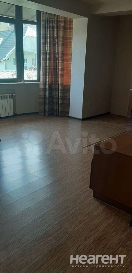 Продается 2-х комнатная квартира, 56 м²