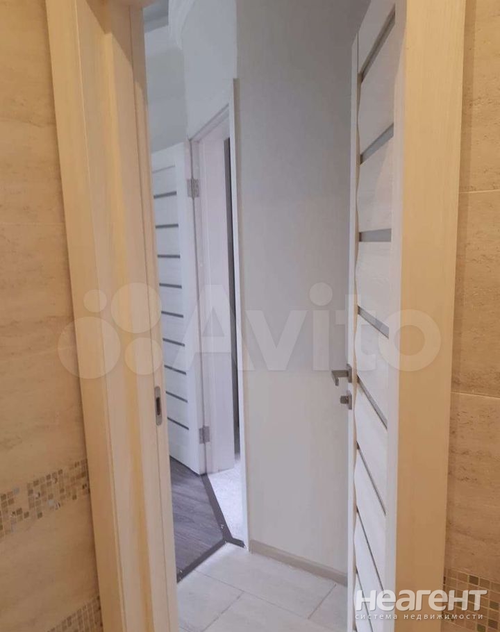 Продается 3-х комнатная квартира, 77 м²