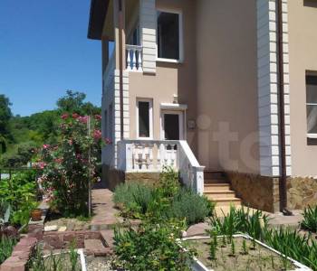 Продается Дом, 203 м²