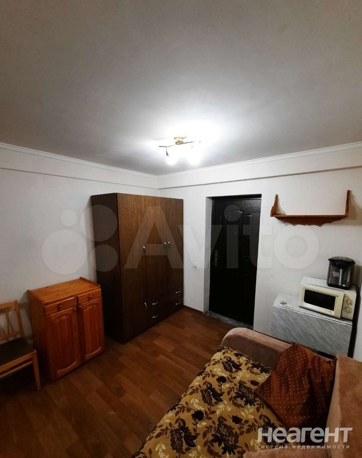 Продается 1-комнатная квартира, 15 м²