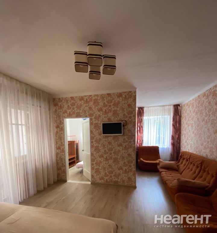 Сдается 2-х комнатная квартира, 40 м²