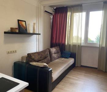 Продается 1-комнатная квартира, 18,3 м²