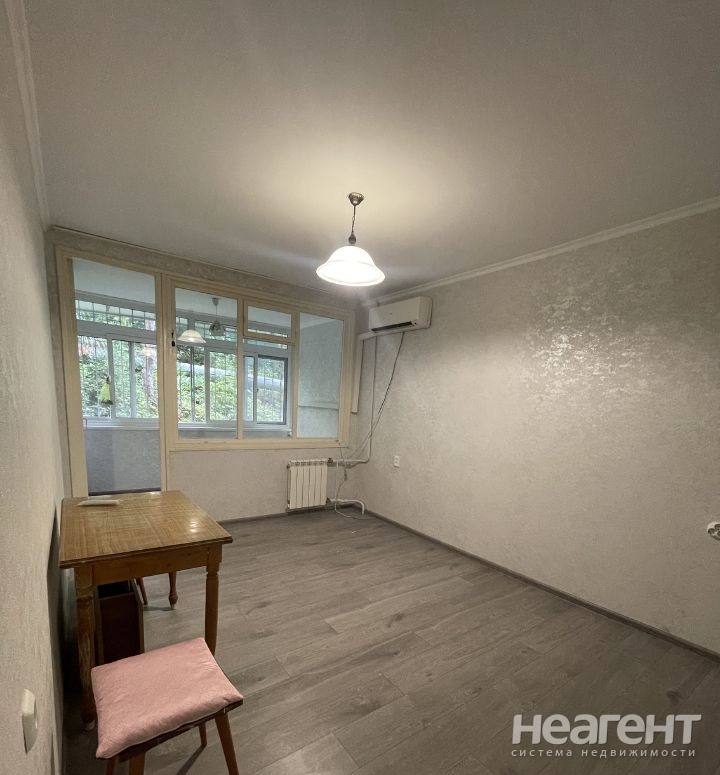 Продается 1-комнатная квартира, 26,6 м²