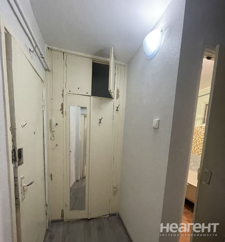 Продается 1-комнатная квартира, 26,6 м²