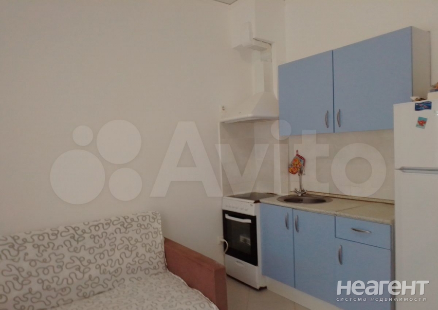 Продается 1-комнатная квартира, 28 м²