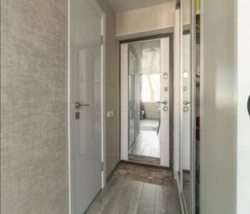 Продается 1-комнатная квартира, 18 м²