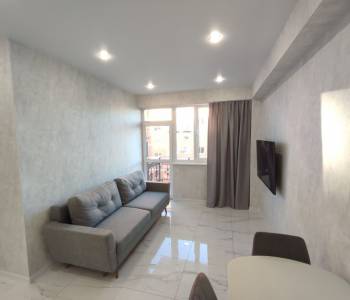 Продается 1-комнатная квартира, 38 м²