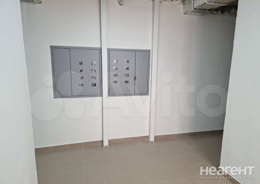 Продается 1-комнатная квартира, 36,8 м²