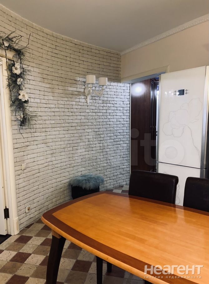 Продается 2-х комнатная квартира, 75 м²