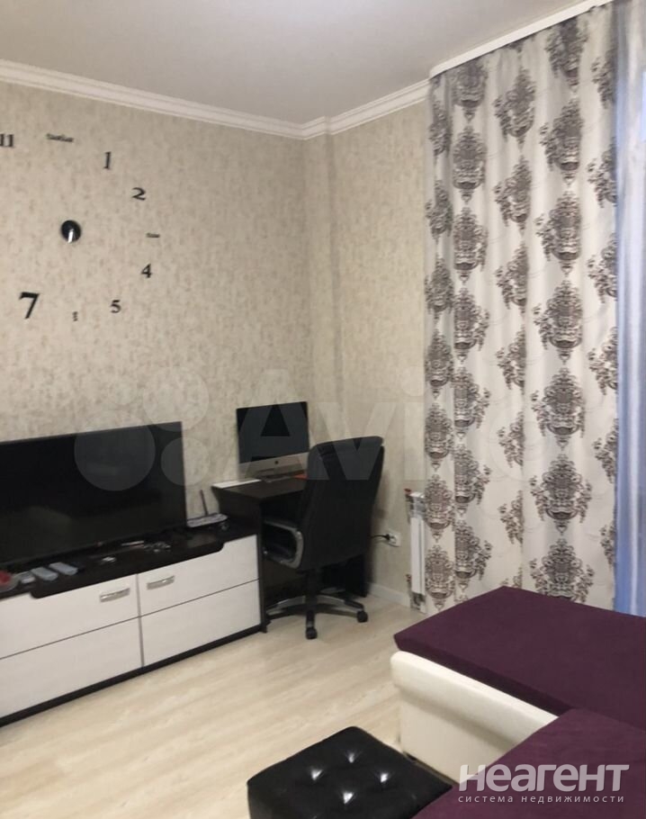 Продается 1-комнатная квартира, 30 м²