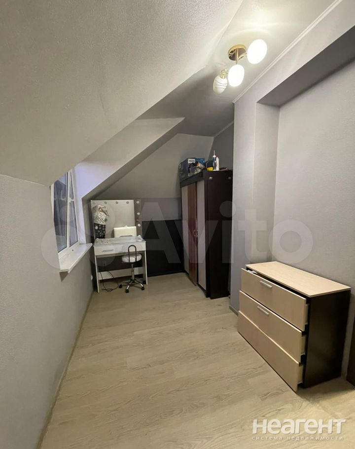 Продается 3-х комнатная квартира, 56 м²