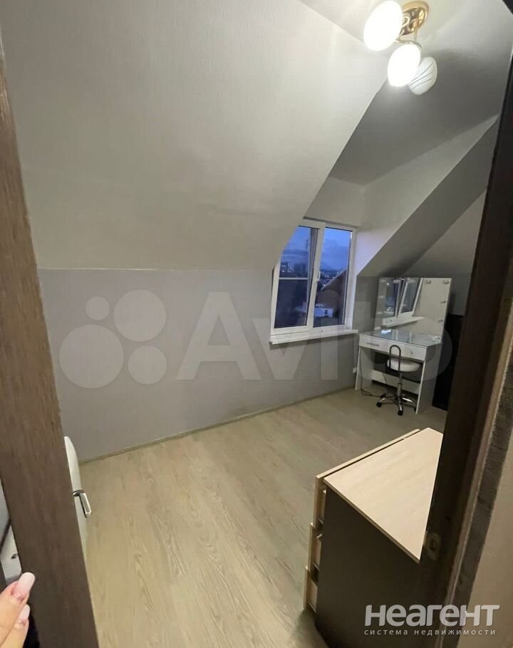 Продается 3-х комнатная квартира, 56 м²