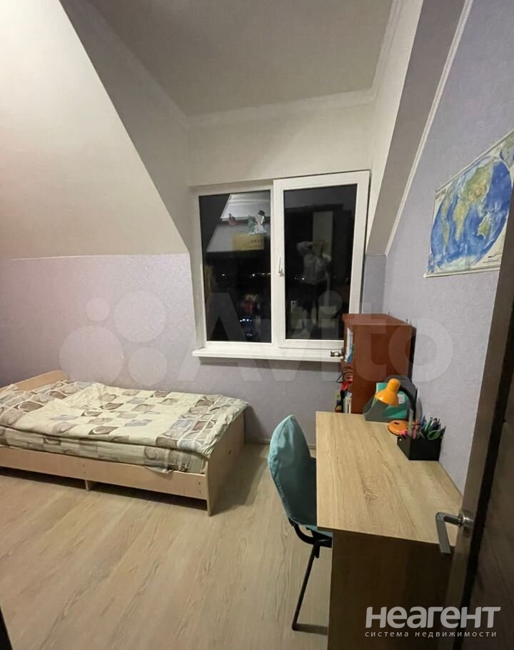 Продается 3-х комнатная квартира, 56 м²