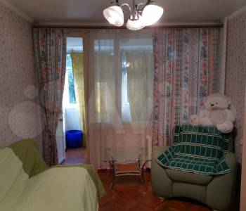 Продается 1-комнатная квартира, 28,4 м²