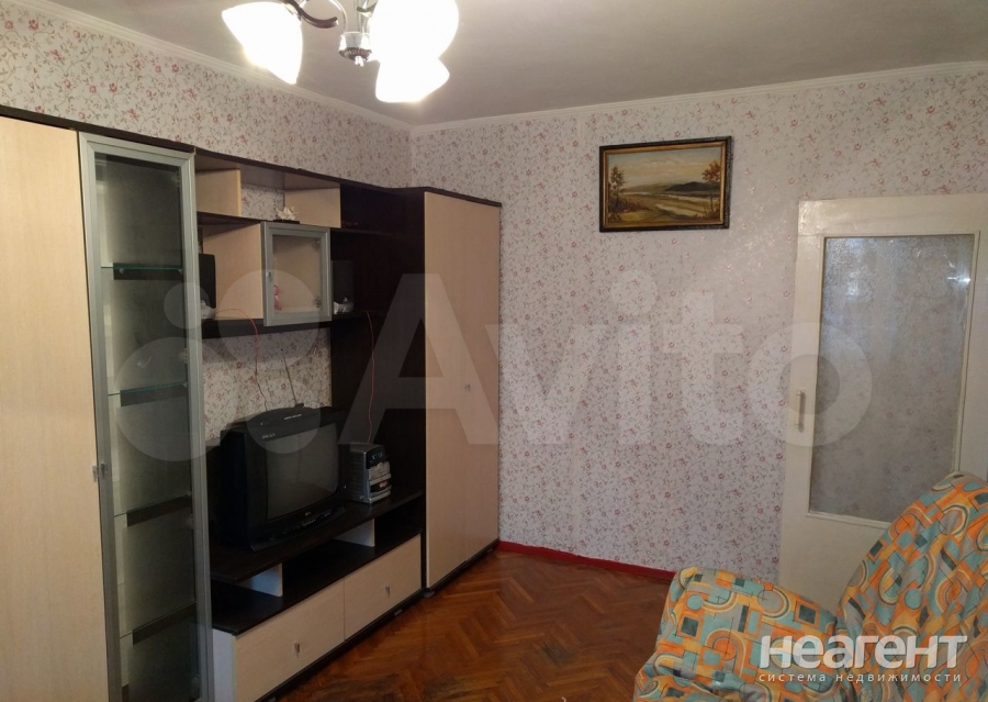 Продается 1-комнатная квартира, 28,4 м²