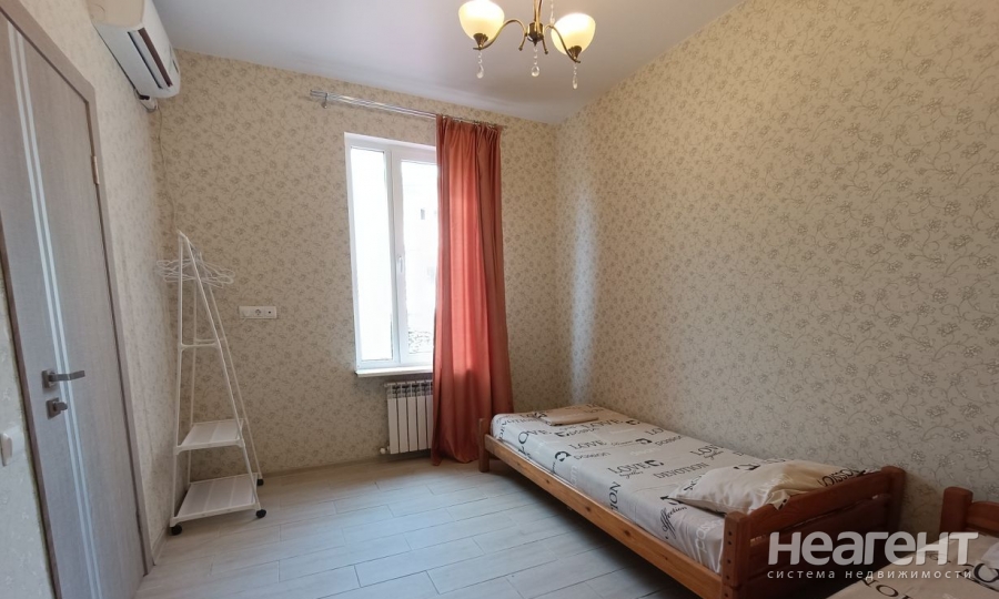 Сдается 2-х комнатная квартира, 40 м²