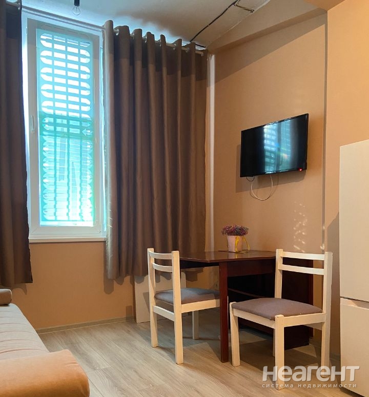 Продается 1-комнатная квартира, 20 м²