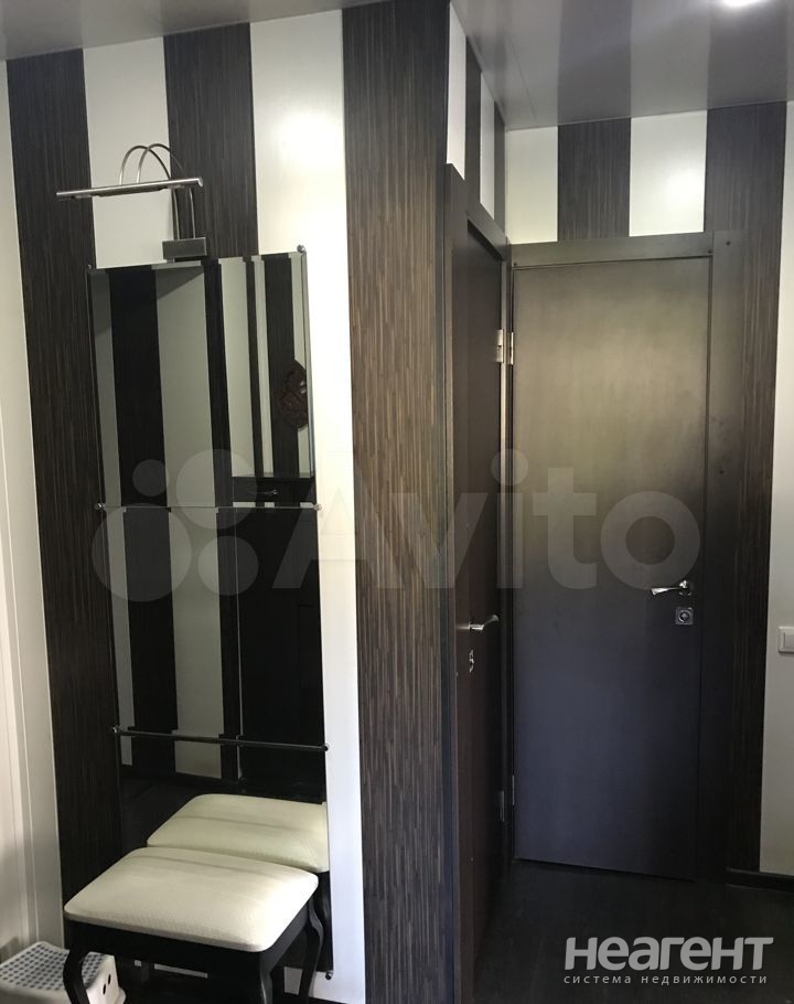 Продается 2-х комнатная квартира, 76 м²