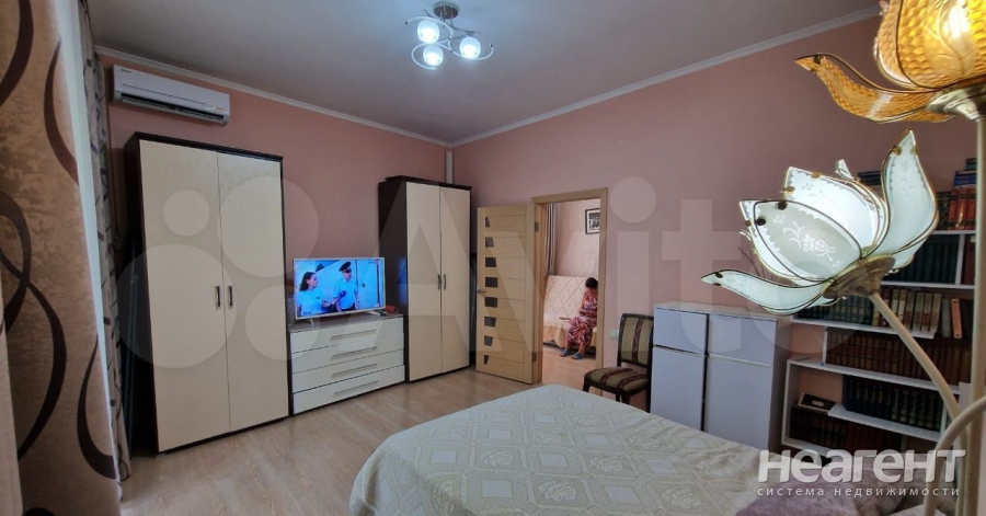 Продается 2-х комнатная квартира, 43 м²