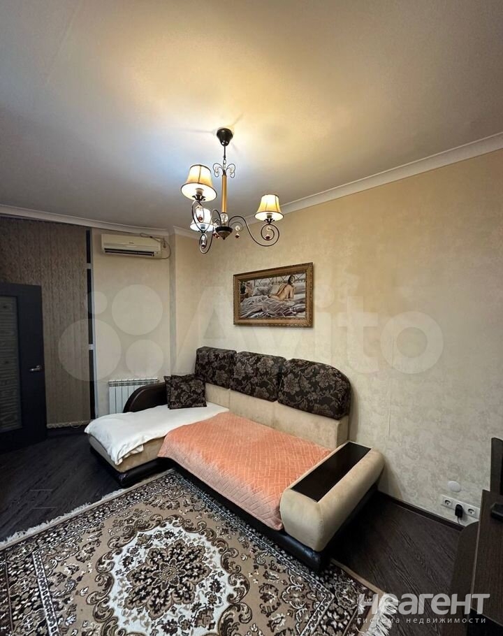 Продается 1-комнатная квартира, 33 м²