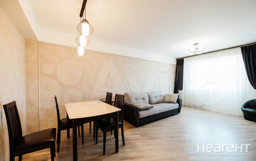 Сдается 2-х комнатная квартира, 57 м²