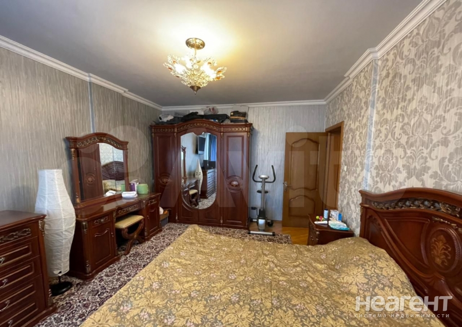 Продается 3-х комнатная квартира, 83 м²