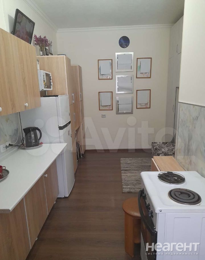 Продается 1-комнатная квартира, 16 м²