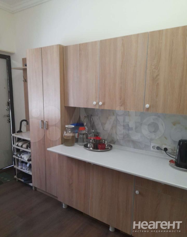 Продается 1-комнатная квартира, 16 м²