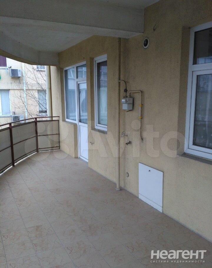 Продается 3-х комнатная квартира, 167 м²