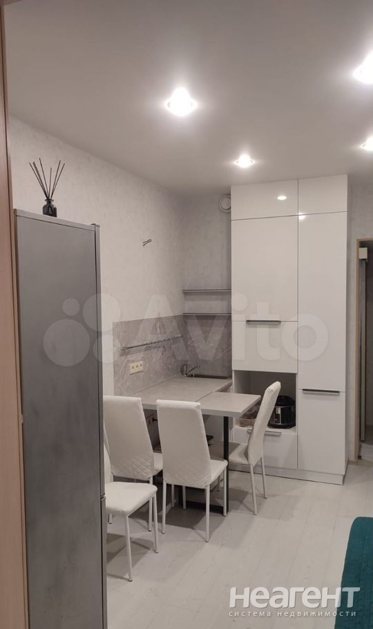 Продается 1-комнатная квартира, 23,9 м²