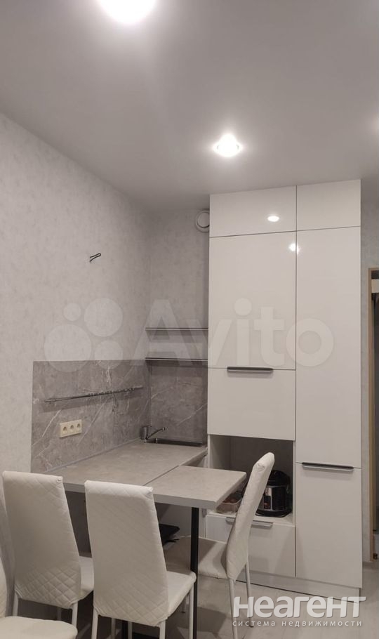 Продается 1-комнатная квартира, 23,9 м²