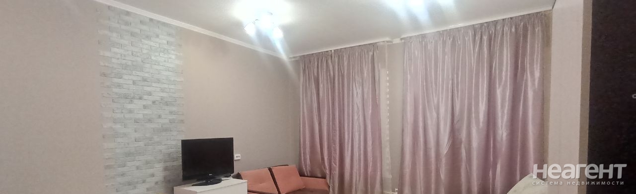 Продается 1-комнатная квартира, 28 м²