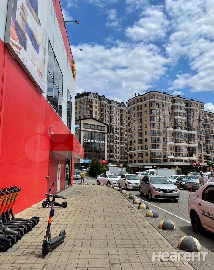 Продается 1-комнатная квартира, 38 м²