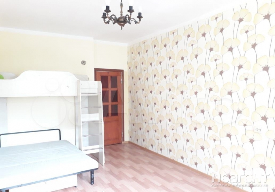 Продается 1-комнатная квартира, 39,5 м²