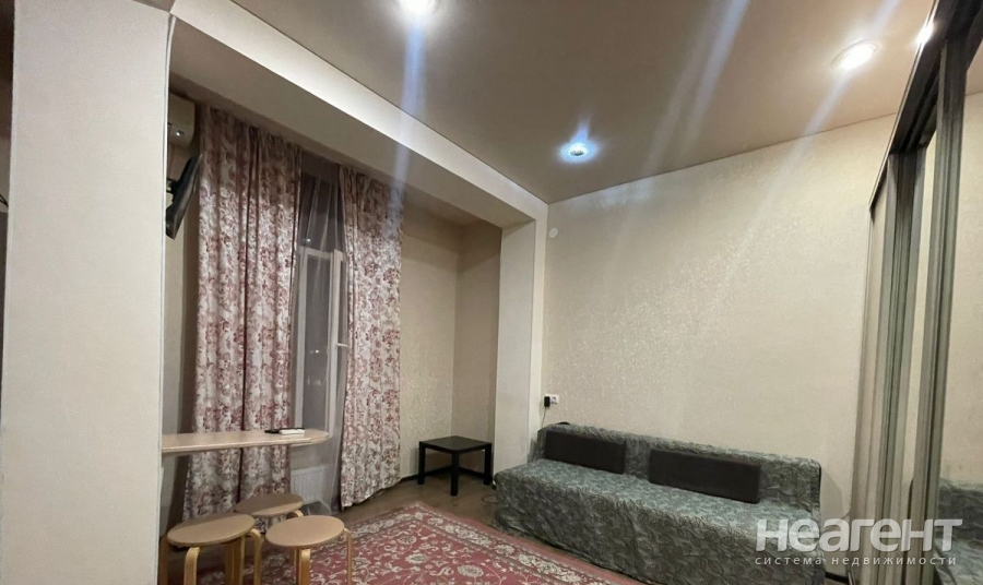 Продается 1-комнатная квартира, 20 м²