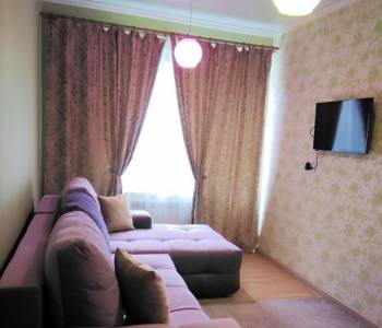 Продается 2-х комнатная квартира, 82 м²