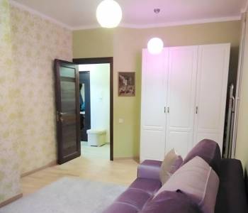 Продается 2-х комнатная квартира, 82 м²