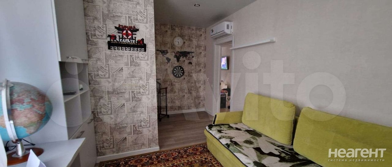 Продается 3-х комнатная квартира, 140 м²