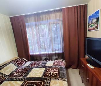 Продается 3-х комнатная квартира, 47 м²