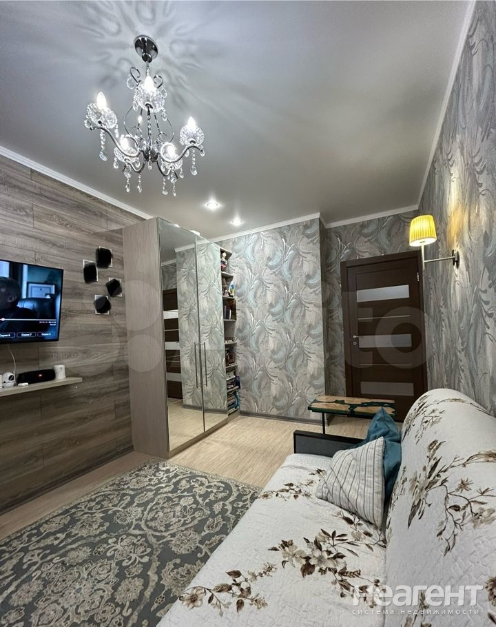 Продается 2-х комнатная квартира, 54 м²