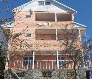 Продается Дом, 220 м²