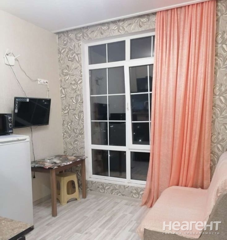 Продается 1-комнатная квартира, 28 м²