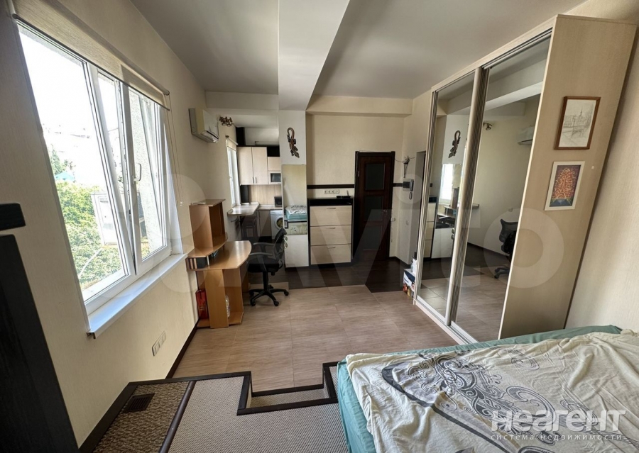 Продается 1-комнатная квартира, 24,8 м²